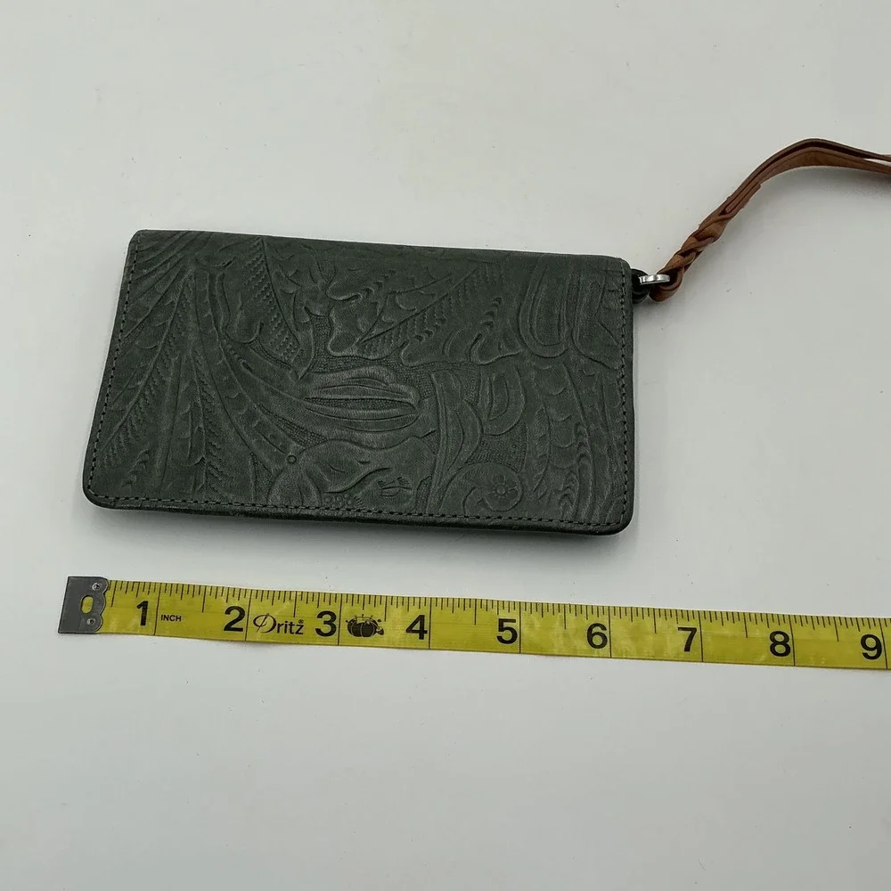 Margot Gray Embossed Leather Floral Paisley Wristlet Wallet Slim ID Card‎ Holder